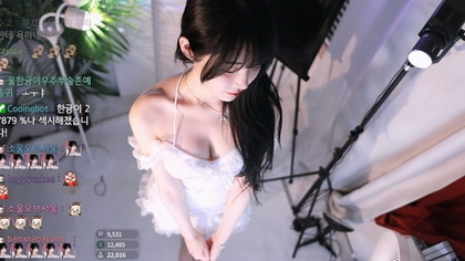 KBJ-24081412 - Premium HD Experience with Woohankyung