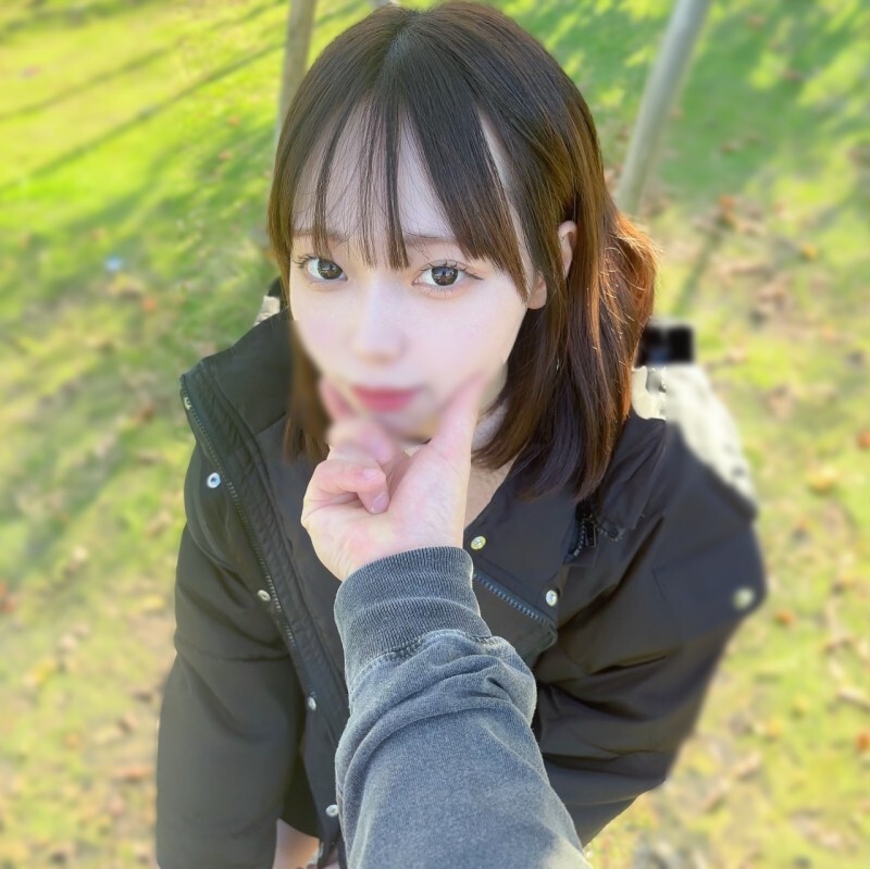 FC2-PPV-4671528 [Nosaka] A local JD who looks like Nishino Nishino with a cute dialect. Despite her strong features, she is so sensitive that she squi