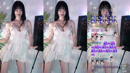 Exclusive Korean Camgirl Woohankyung Live Performance