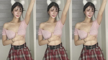 Exclusive Korean Camgirl Ye990628 Live Performance 2024