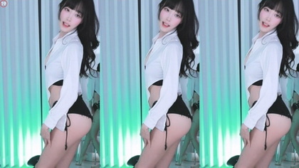 Exclusive Korean Camgirl Hot Scene - 2024 Show