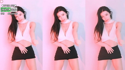 Exclusive Korean Camgirl Performance - Sensational 2024 Show