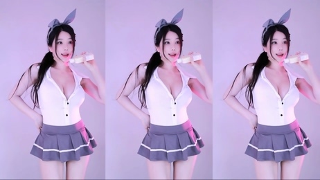 Exclusive Korean Camgirl Loveydabi in Steamy 2024 Session
