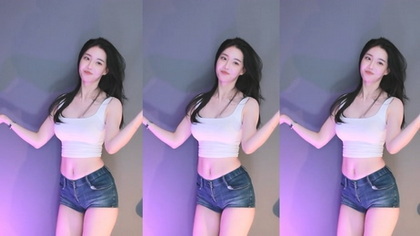 Exclusive Korean Camgirl Performance - 2024 Hottest Show