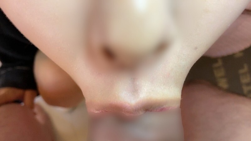 FC2-PPV-4656561 [Private shoot] Beautiful 22-year-old with beautiful legs gives amazing blowjob and unwashed anal licking, and then cums twice in a ro