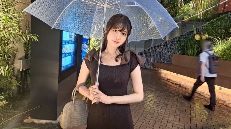 SIRO-5430 "A fair-skinned, sexy, godly figure. Teacher, I'm already wet. This innocent piano teacher is so lewd that when her nipples are to